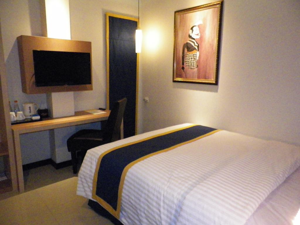 D'Best Hotel Pasar Baru Bandung Værelse billede