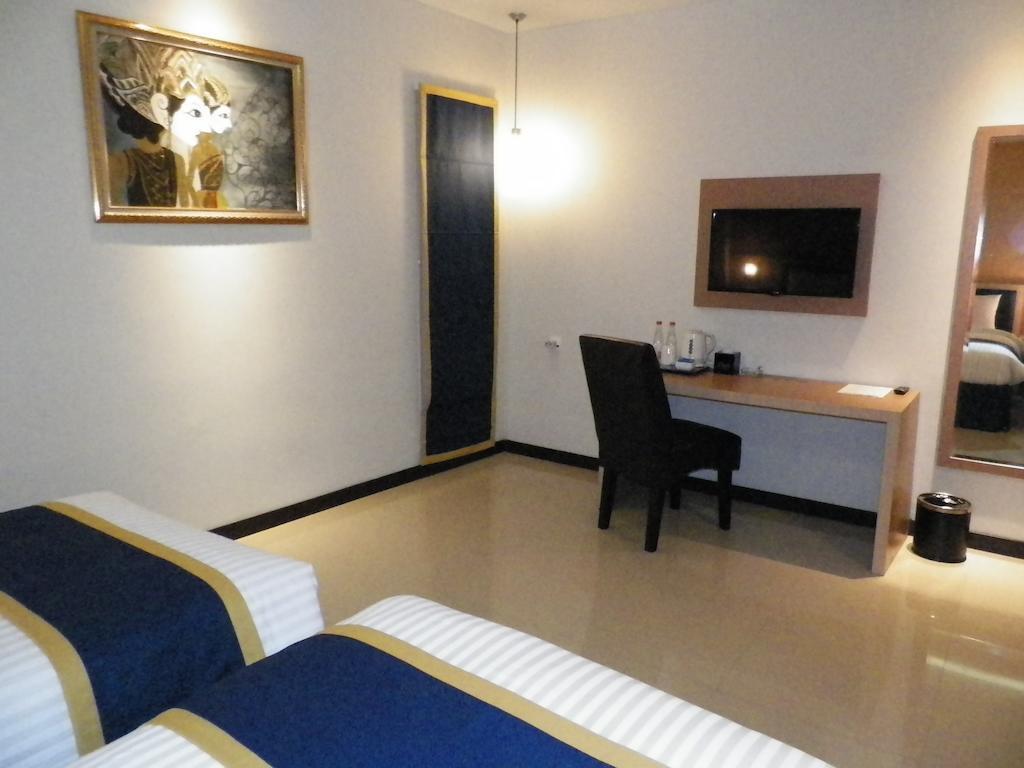 D'Best Hotel Pasar Baru Bandung Eksteriør billede