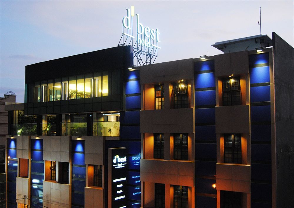 D'Best Hotel Pasar Baru Bandung Eksteriør billede